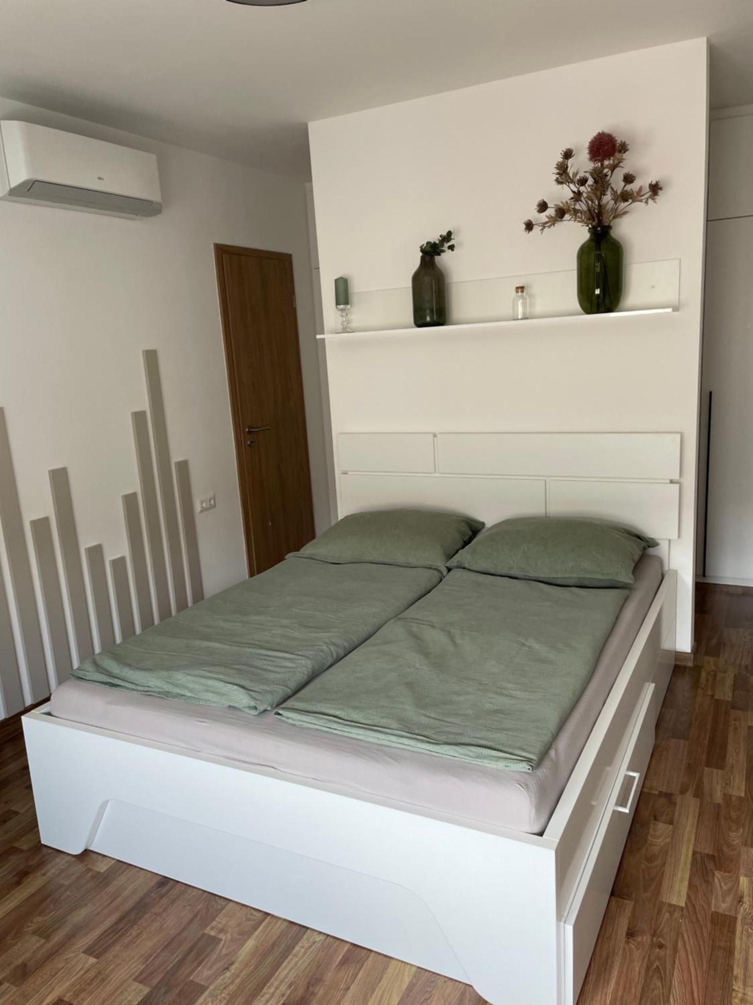 Erkel 18 * Budapest